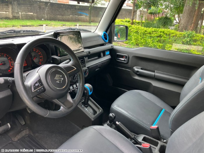 Suzuki JIMNY SIERRA SPORT 2023/2024